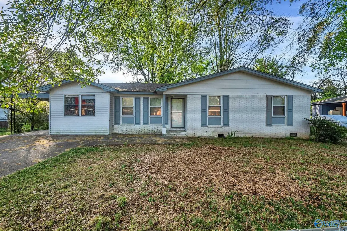 3705 South Westdale Court Sw, Huntsville, AL 35805 - #1