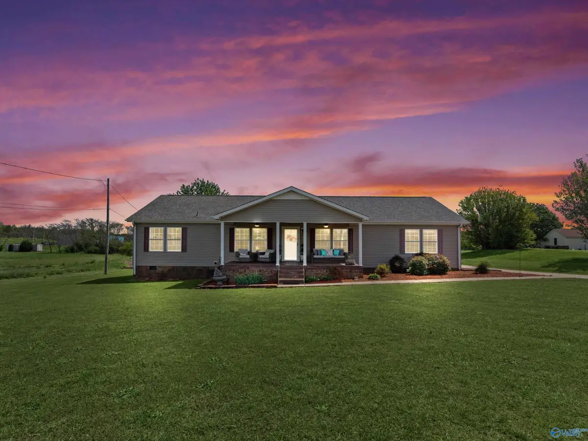 20405 Winfred Drive, Tanner, AL 35671 - #1