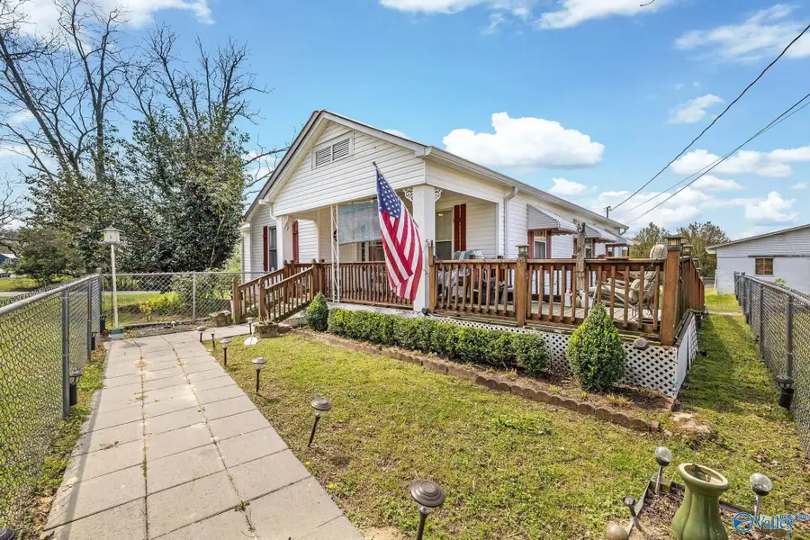 1006 North Carlisle Street, Albertville, AL 35951 - #3