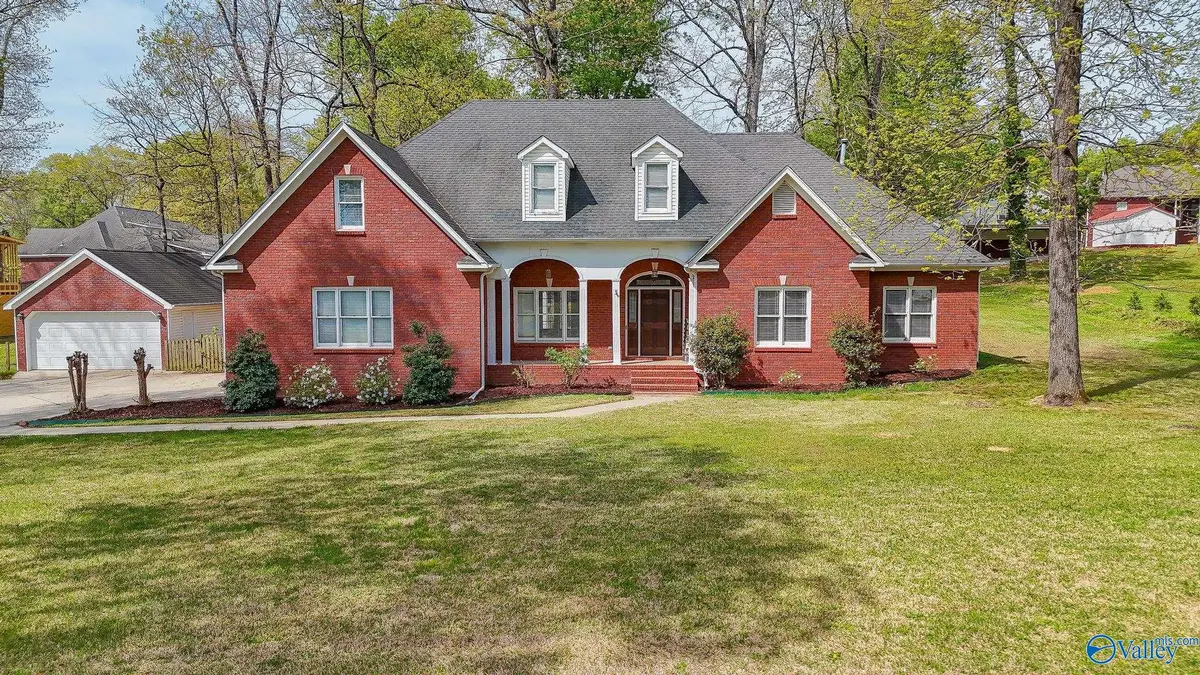 24 Golden Oak Drive, Trinity, AL 35603 - #1