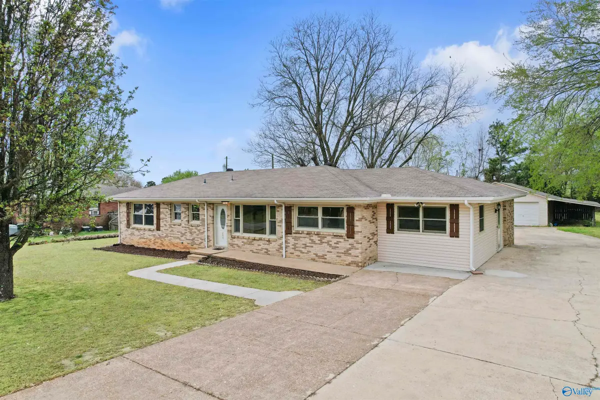 206 Suffield Street, Athens, AL 35611 - #1