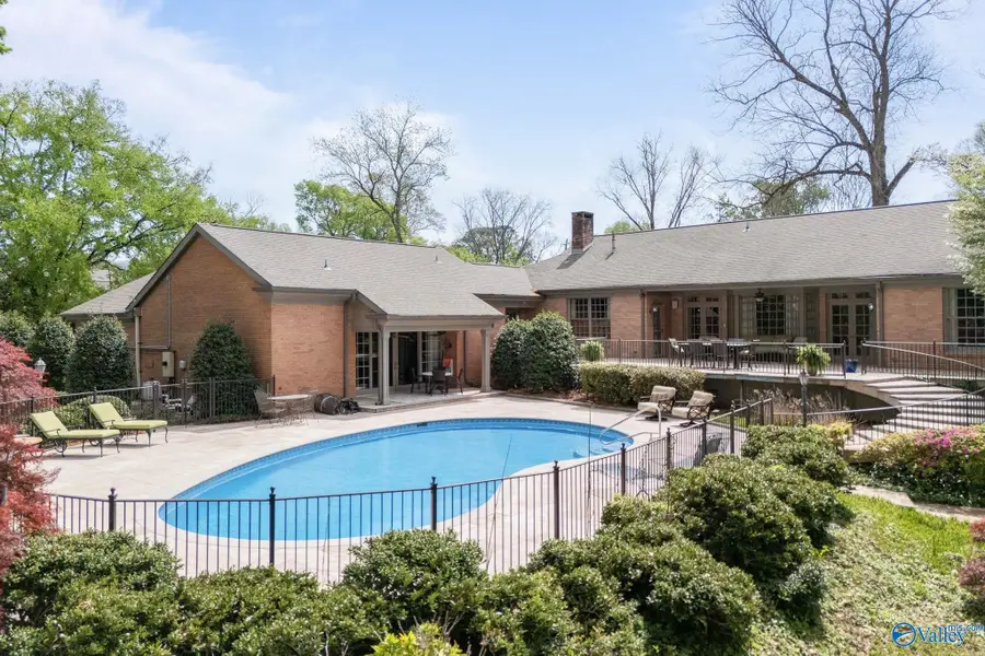 421 Echols Avenue Se, Huntsville, AL 35801 - #2