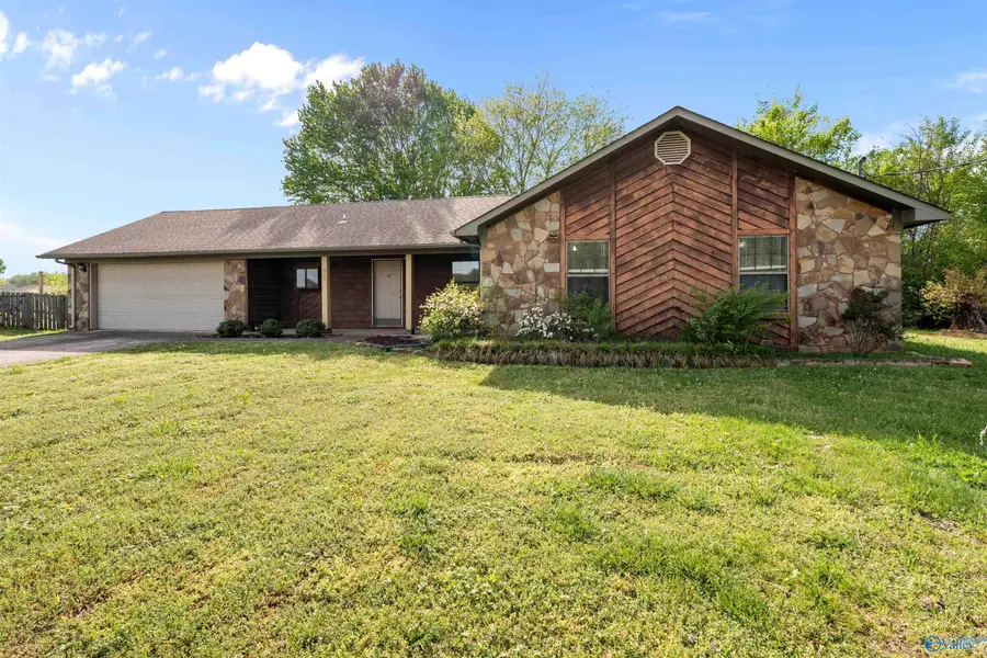 910 Jimmy Fisk Road, Hazel Green, AL 35750 - #3