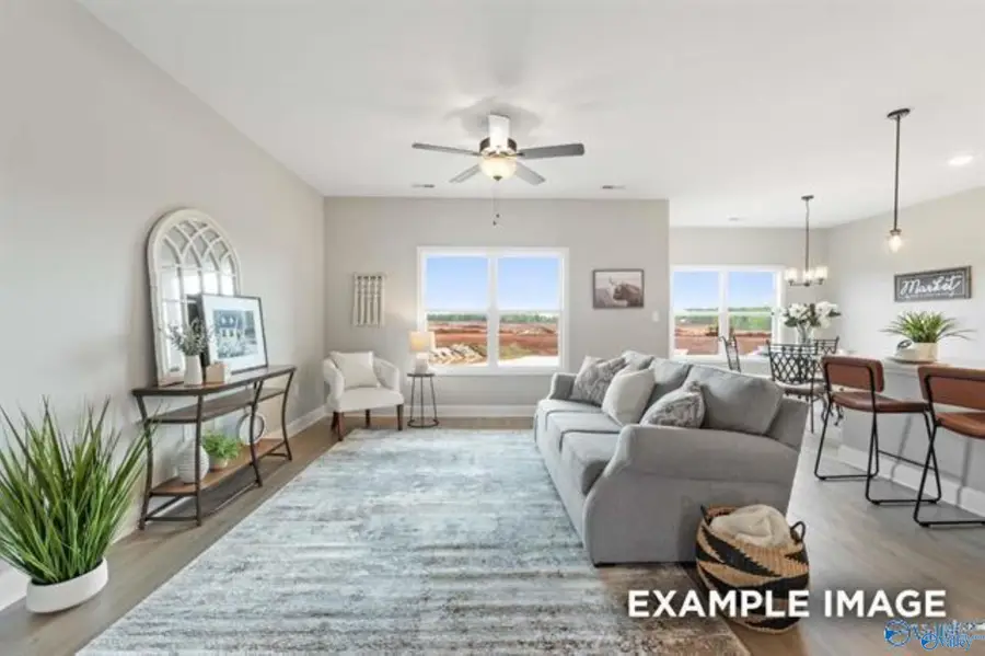 128 Luxor Avenue, Owens Cross Roads, AL 35763 - #2