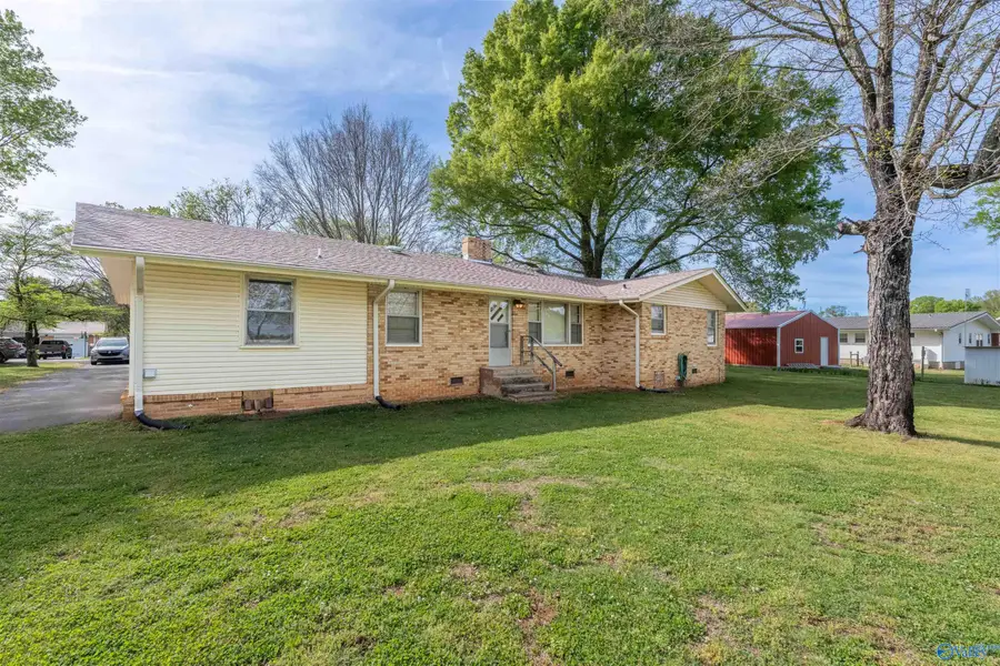 106 Comer Street, Rogersville, AL 35652 - #3