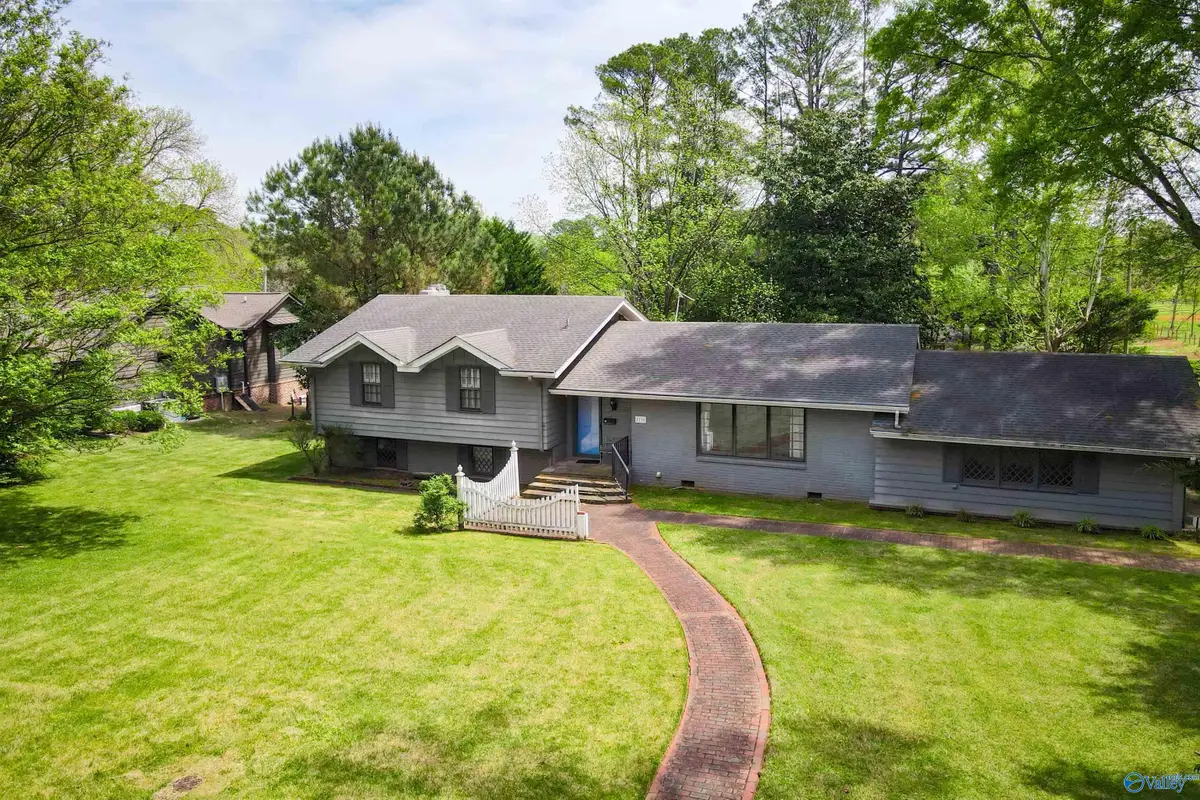 2336 Meadowbrook Road Se, Decatur, AL 35601 - #1