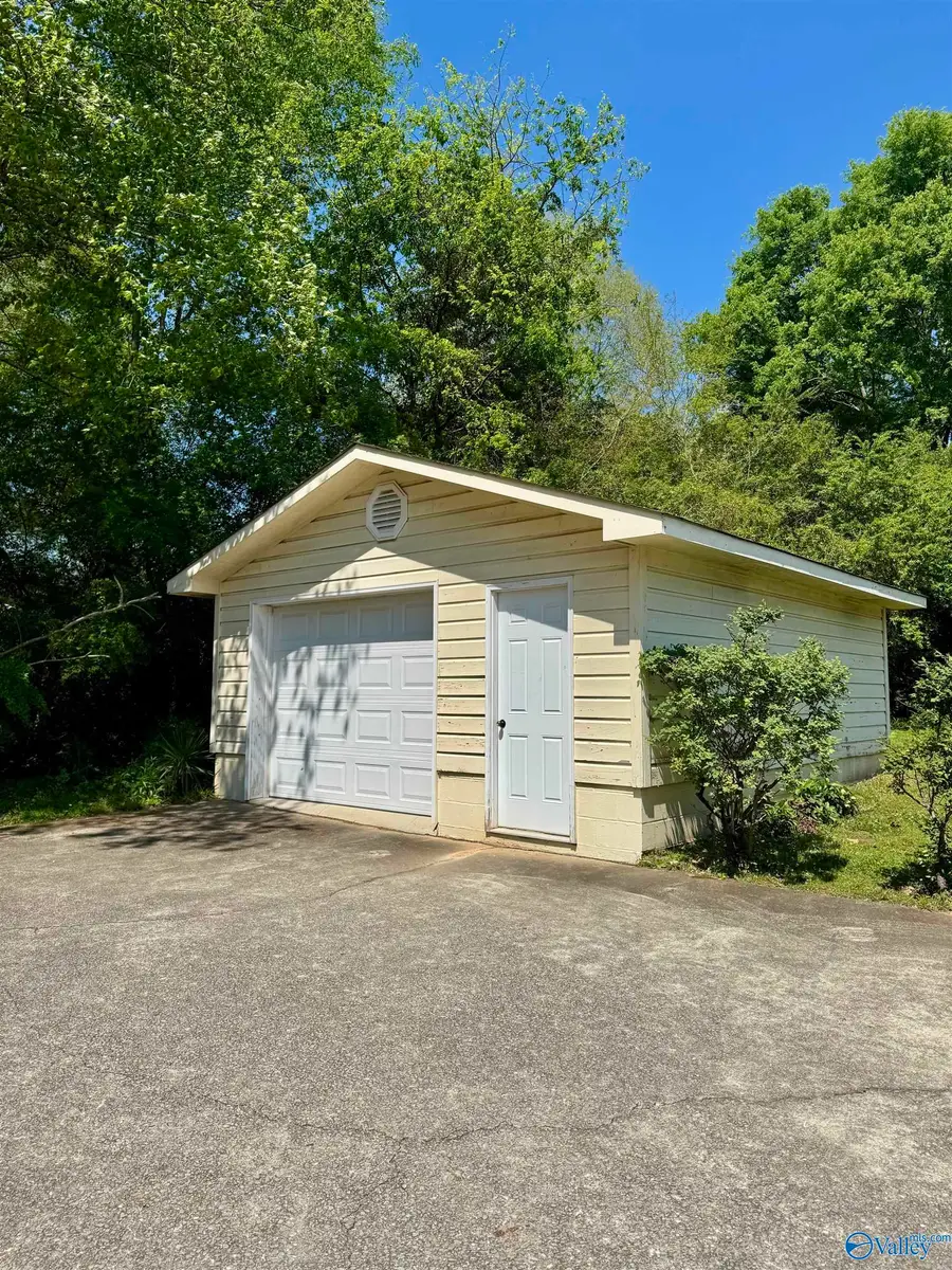 7117 County Road 1, Cleveland, AL 35049 - #3