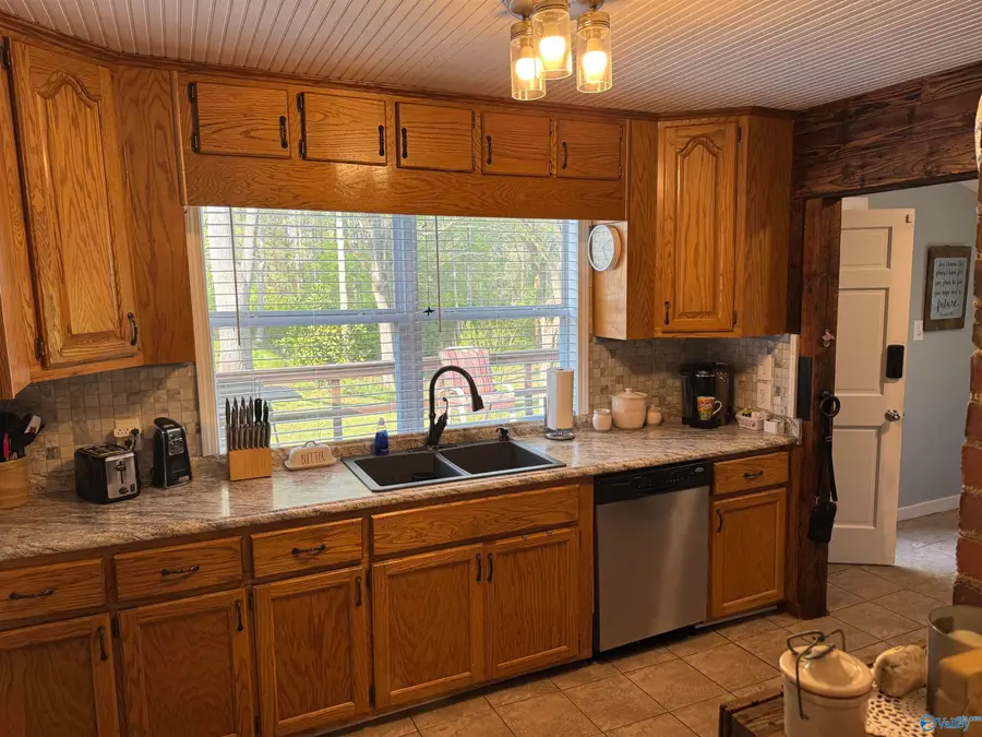 5051 Tabor Road, Gadsden, AL 35904 - #3