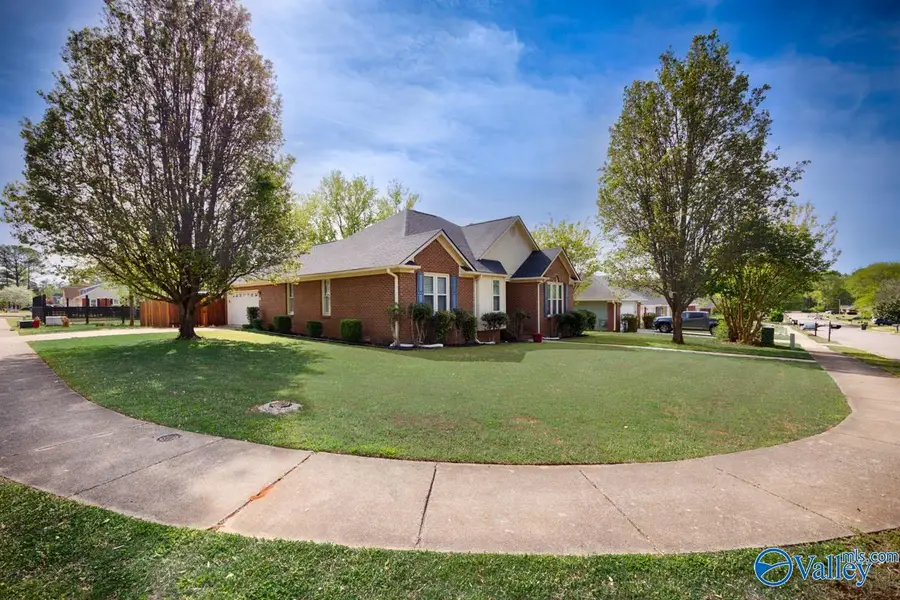 180 Jarrett Lane, Madison, AL 35758 - #3