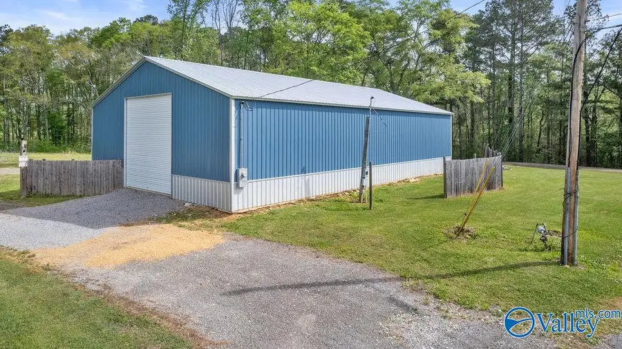 1590 Mccluney Street, Gadsden, AL 35903 - #2