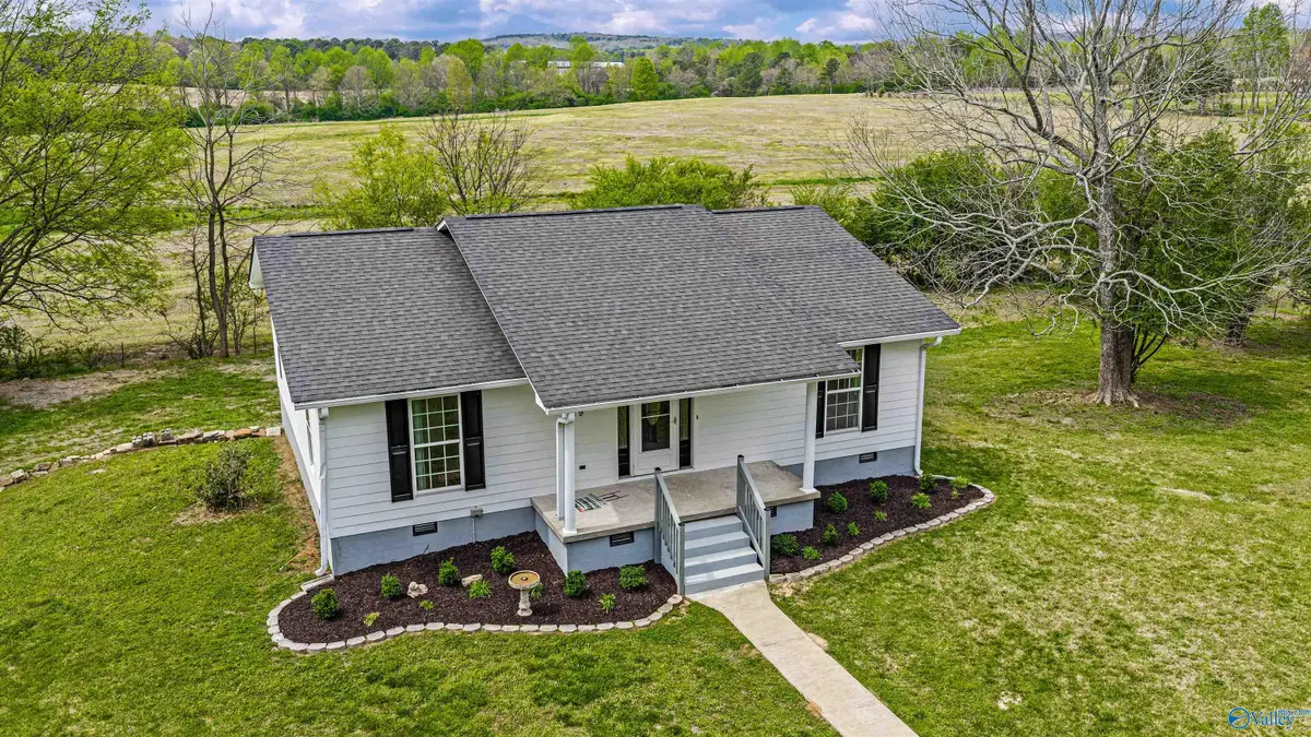 719 County Road 89 S, Fort Payne, AL 35967 - #1