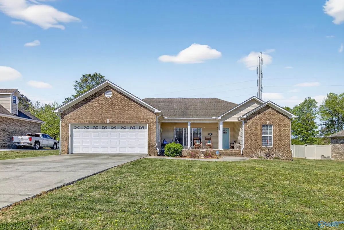 83 Lions Drive, Guntersville, AL 35976 - #1