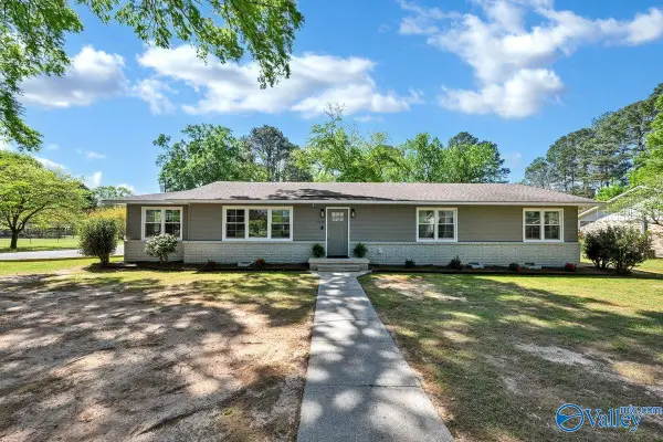 1319 Sheraton Street Se, Decatur, AL 35601