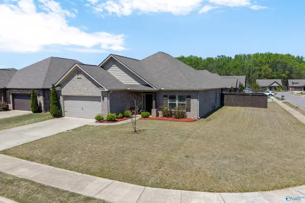 121 Sherwin Avenue, Huntsville, AL 35806