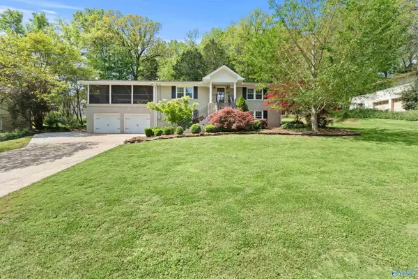 5834 Jones Valley Drive, Huntsville, AL 35802