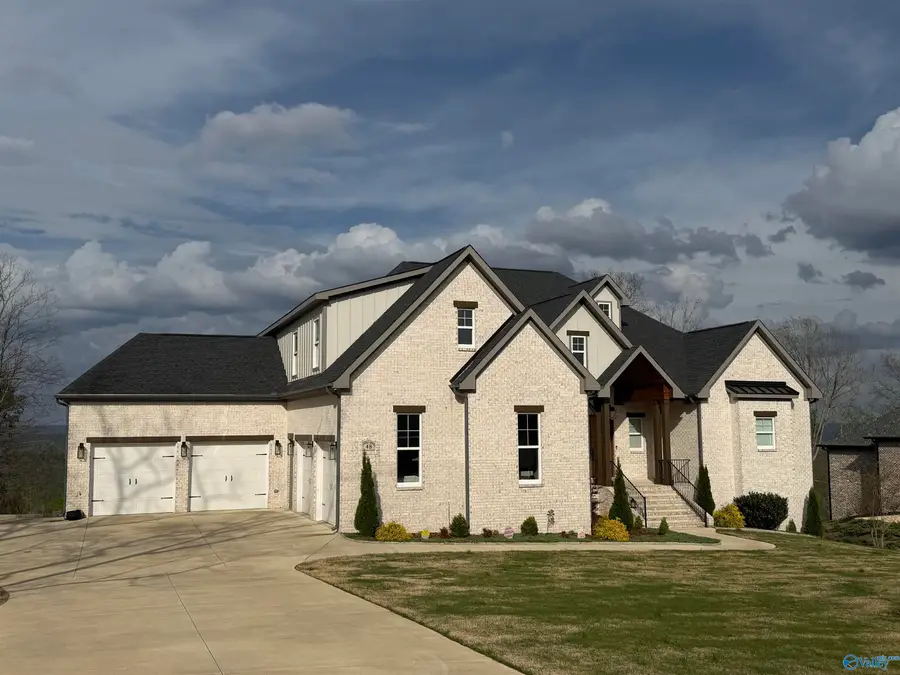 48 Watson Grande Way, Owens Cross Roads, AL 35763 - #2