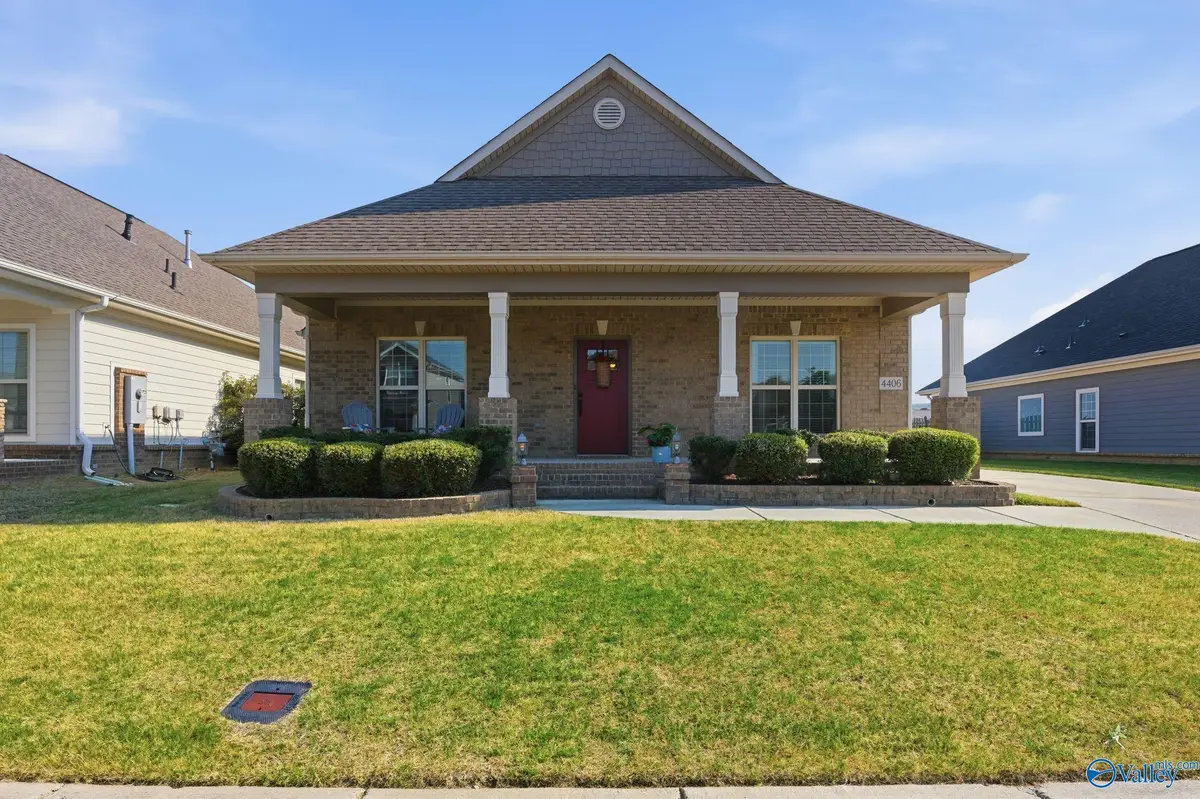 4406 Lake Willow Blvd Se, Owens Cross Roads, AL 35763 - #1