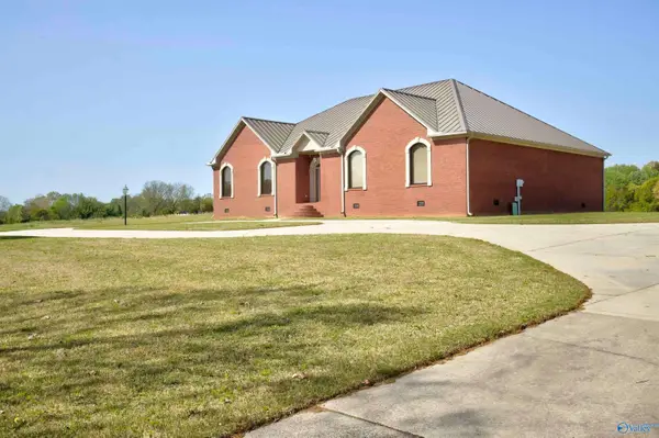 18707 Tillman Mill Road, Athens, AL 35614