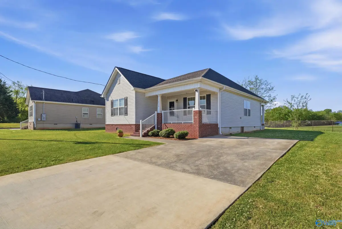 2715 Wilson Drive, Huntsville, AL 35816 - #1