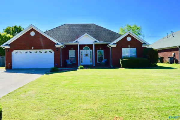 1635 Lake Manor Drive, Decatur, AL 35603