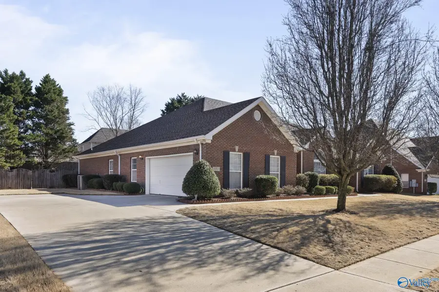 170 Bridgefield Road, Madison, AL 35758 - #3