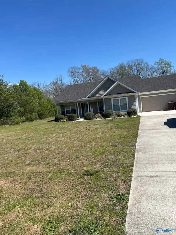 15546 Curtis Lane, Athens, AL 35611