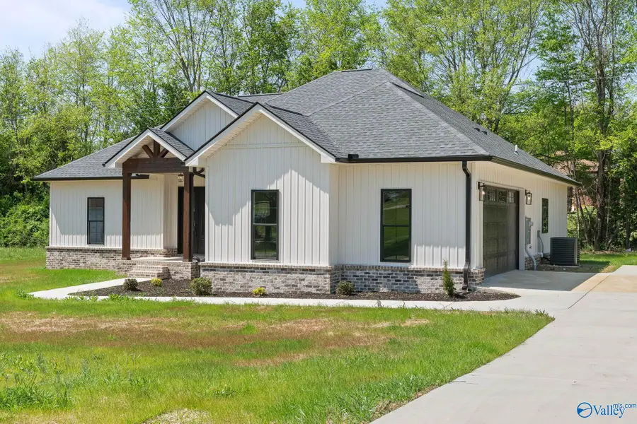 25541 Taylor Street, Elkmont, AL 35620 - #3