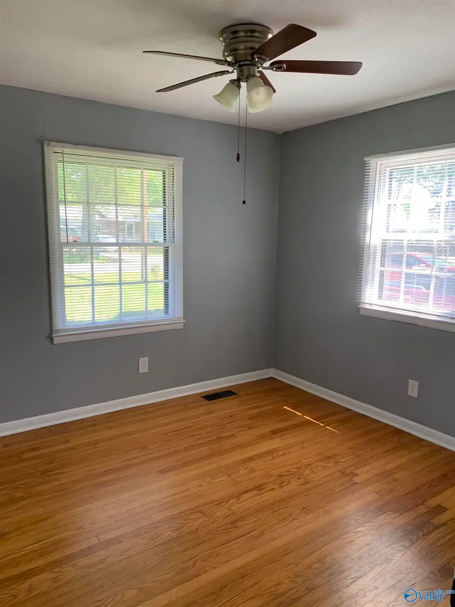 304 Sharon Street, Scottsboro, AL 35768 - #3