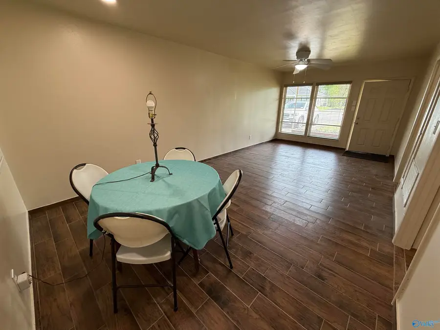 113 Whitney Avenue Ne, Huntsville, AL 35811 - #2