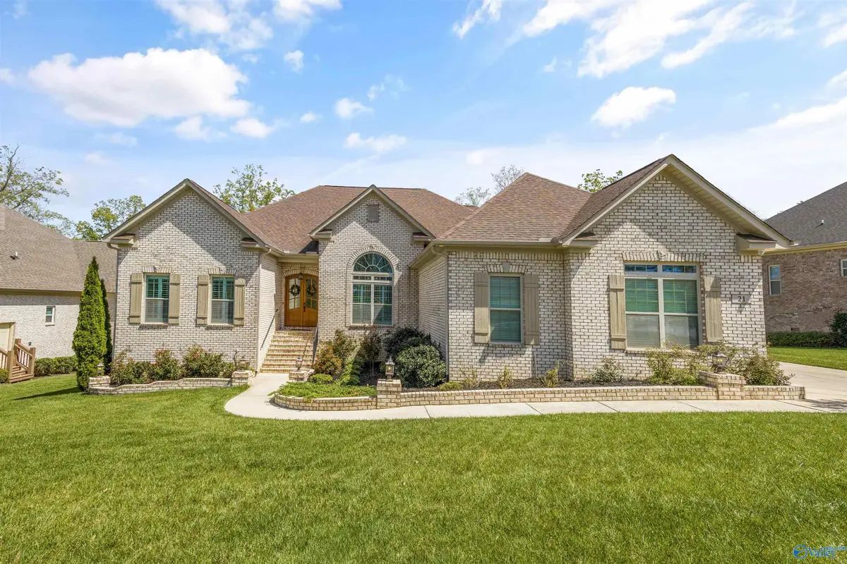 21 Ridge Bluff Circle Se, Huntsville, AL 35803 - #1