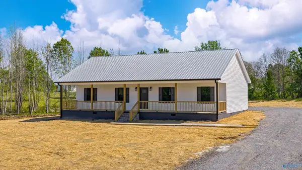 182 County Road 678, Fort Payne, AL 35968