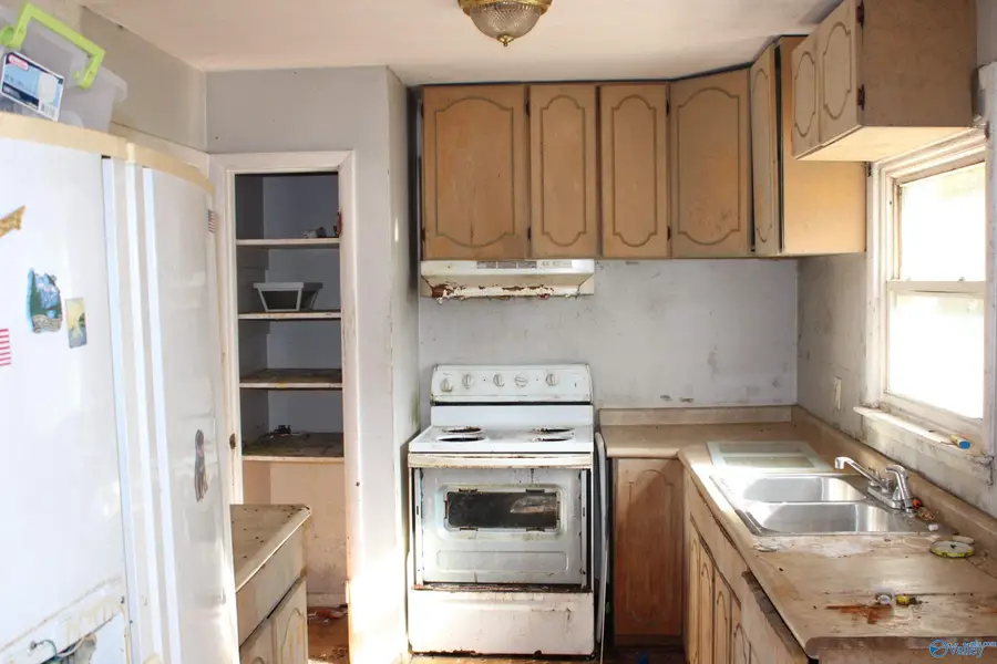 4319 Irondale Drive, Huntsville, AL 35810 - #3