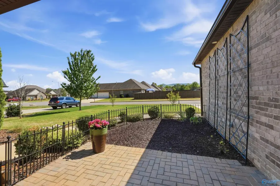 193 Somerton Drive, Huntsville, AL 35811 - #3