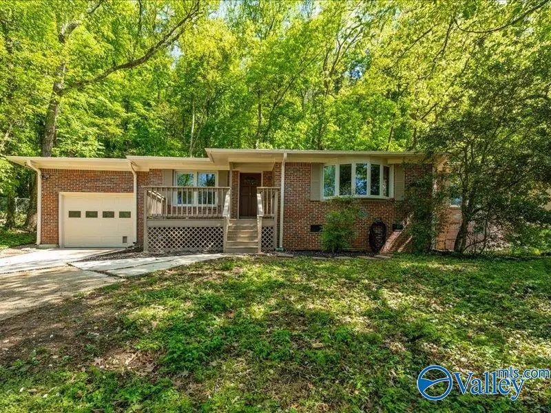 2106 Colice Road Se, Huntsville, AL 35801 - #1