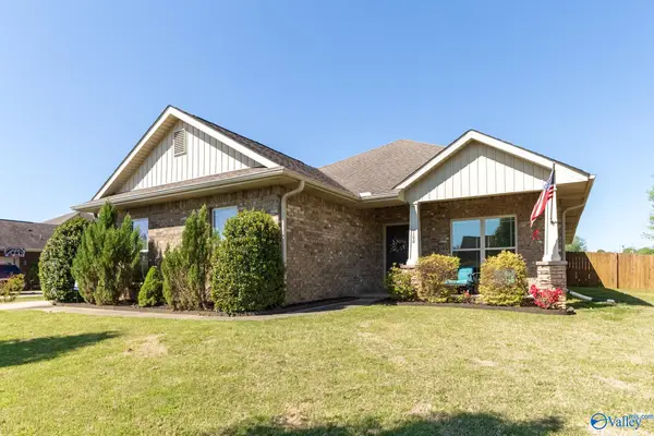 100 Brookslanding Drive, Huntsville, AL 35811