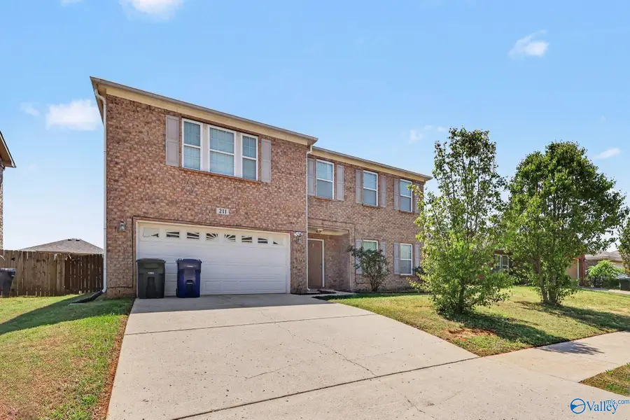 211 Ivyleaf Drive, Madison, AL 35757 - #3