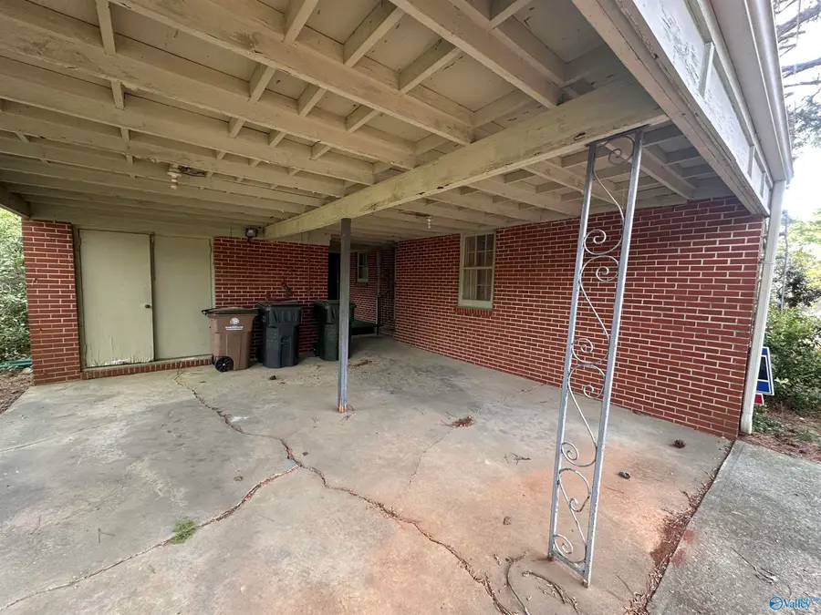 1420 Carol Lane, Decatur, AL 35601 - #3