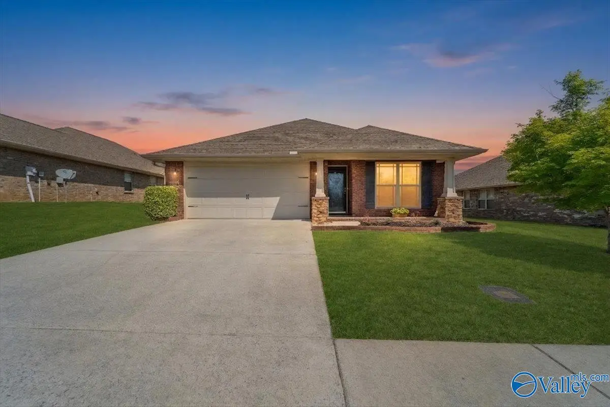 326 Dovington Drive, Huntsville, AL 35806 - #1
