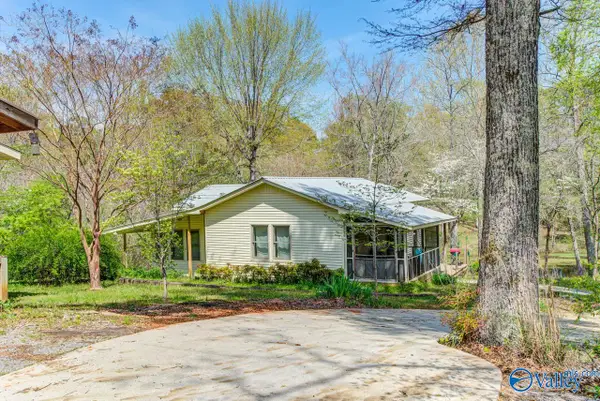 154 Scenic Drive, Hollywood, AL 35752