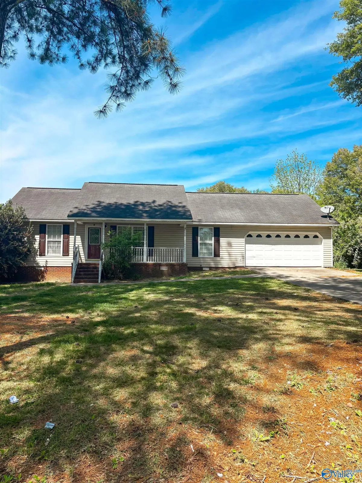 1215 Nelson Road, Albertville, AL 35950 - #1