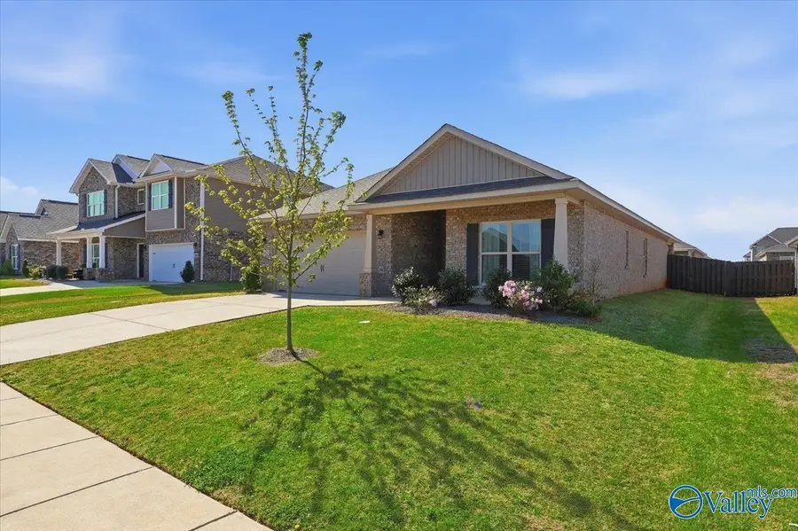 162 Cherry Laurel Drive, Hazel Green, AL 35750 - #3