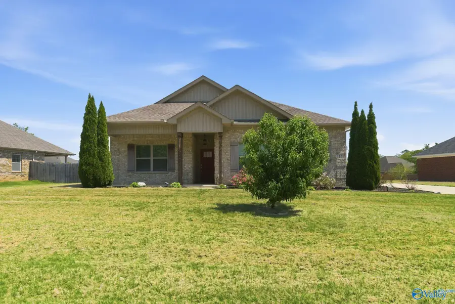 117 Khaki Ridge Drive, Hazel Green, AL 35750 - #2