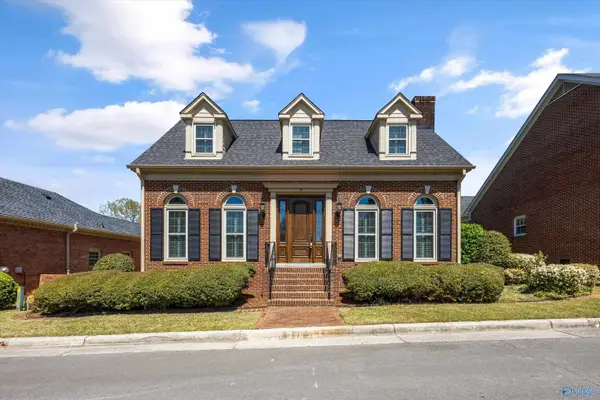 14 Bradbury Place, Huntsville, AL 35801