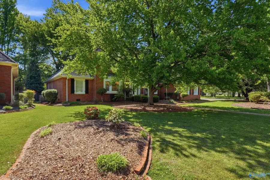 1544 Blackhall Lane Se, Decatur, AL 35601 - #3