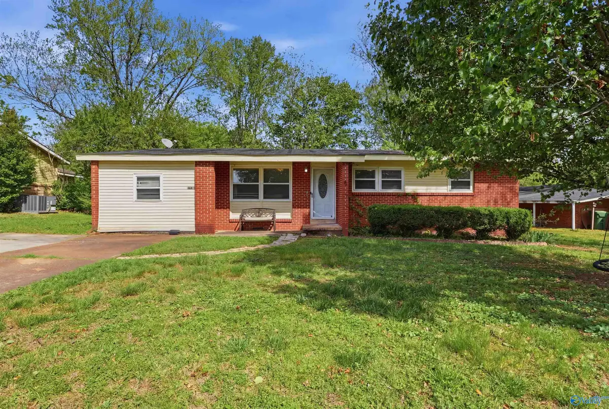 3005 Acklen Drive Sw, Huntsville, AL 35805 - #1