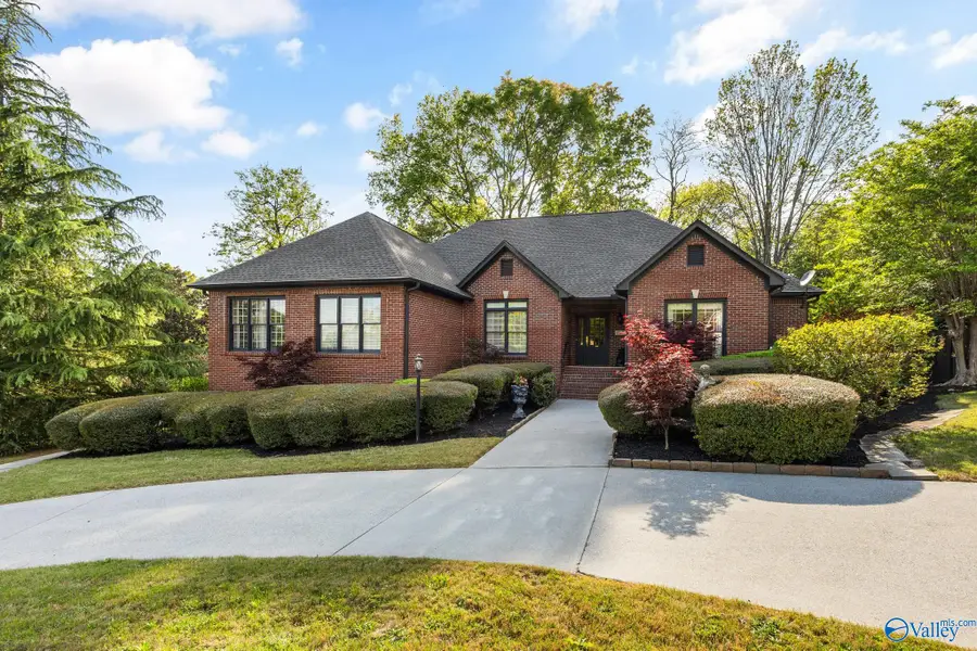 109 Spinnaker Circle, Madison, AL 35758 - #2