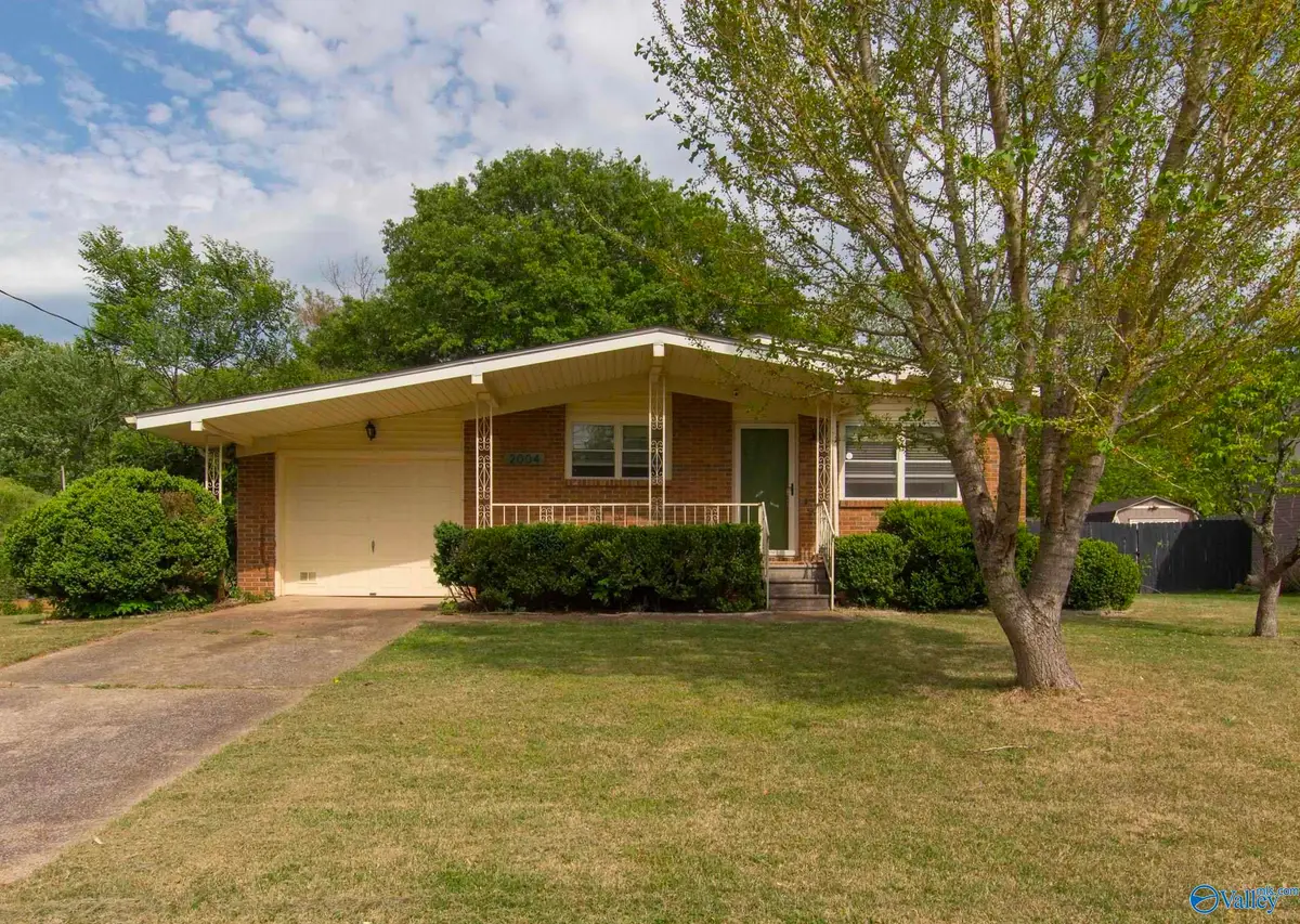 2004 Rodgers Drive Ne, Huntsville, AL 35810 - #1
