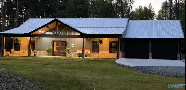 479 Bear Creek Trail, Union Grove, AL 35175