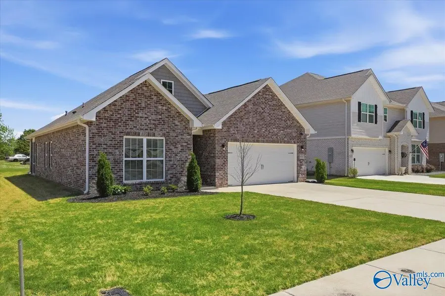 9107 Monteagle Boulevard, Owens Cross Roads, AL 35763 - #3