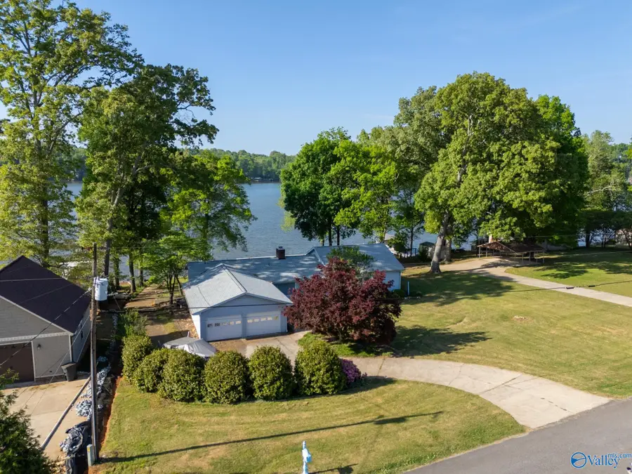 17900 Lakeside Estates Road, Athens, AL 35614 - #2